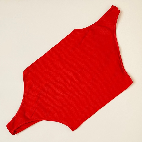 One shoulder bodysuit - Picture 2 of 2